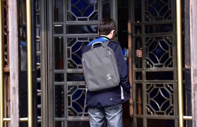 1512521532160422.jpg 圖片關鍵詞